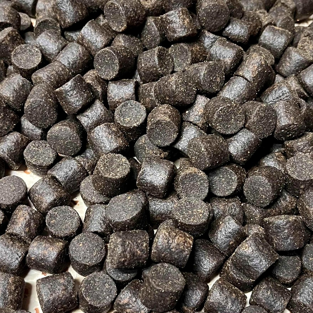 Black Halibut Pellets.jpg